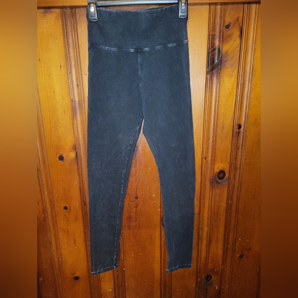 T Party NWOT Black Faded Jeggings